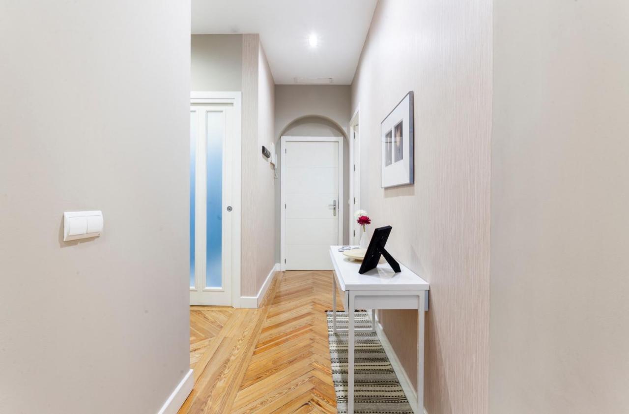Apartamento Prado III En מדריד מראה חיצוני תמונה
